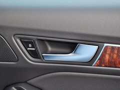2015款 40 TFSI 舒適型 5座
