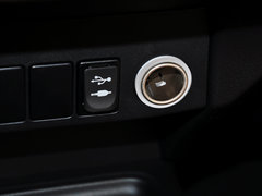 RAV4荣放 2015款 2.0L CVT 两驱都市版 5座
