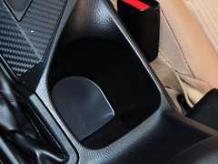 2015款 2.0L CVT 两驱都市版 5座