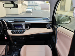 2015款 2.0L CVT 两驱都市版 5座