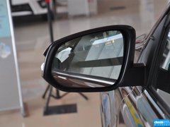 2015款 2.0L CVT 两驱都市版 5座