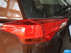 2015款 2.0L CVT 两驱都市版 5座