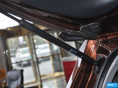 2015款 2.0L CVT 两驱都市版 5座