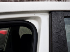 2015款 2.0L CVT 四驱风尚版 5座