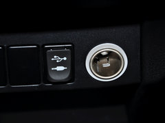 2015款 2.0L CVT 四驱风尚版 5座