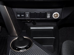 2015款 2.0L CVT 四驱风尚版 5座