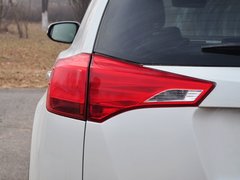 RAV4荣放 2015款 2.0L CVT 四驱新锐版 5座