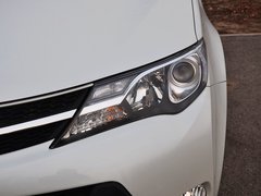 RAV4荣放 2015款 2.0L CVT 四驱新锐版 5座