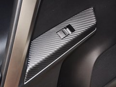 2015款 2.0L CVT 四驱新锐版 5座