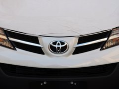 2015款 2.5L 自动 四驱尊贵版 5座