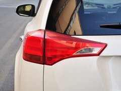 2015款 2.5L 自动 四驱尊贵版 5座