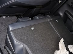 2015款 2.5L 自动 四驱尊贵版 5座