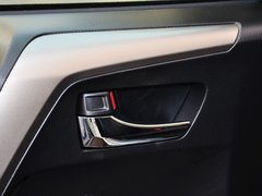 2015款 2.5L 自动 四驱尊贵版 5座
