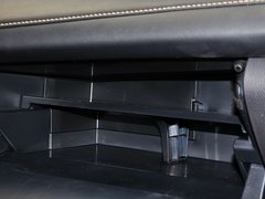 2015款 2.5L 自动 四驱尊贵版 5座