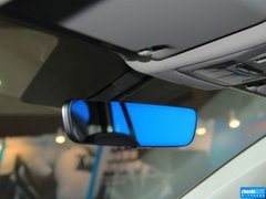 2015款 2.5L 自动 四驱尊贵版 5座