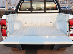 2015款 2.5T 自动 四驱超豪华型4JK1