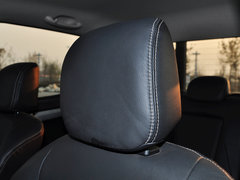 2015款 2.5T 自动 四驱超豪华型4JK1