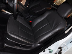 2015款 2.5T 自动 四驱超豪华型4JK1