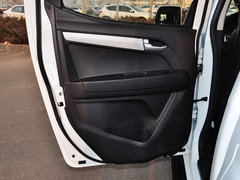 2015款 2.5T 自动 四驱超豪华型4JK1