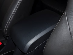 2015款 2.5T 自动 四驱超豪华型4JK1