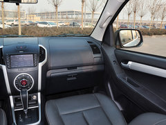 2015款 2.5T 自动 四驱超豪华型4JK1