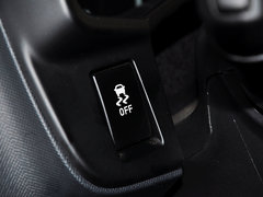 2015款 2.5T 自动 四驱超豪华型4JK1