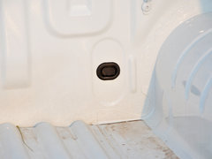 2015款 2.5T 自动 四驱超豪华型4JK1