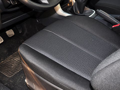 2015款 2.5T 手动 两驱豪华型4JK1