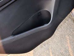 2015款 2.5T 手动 两驱豪华型4JK1