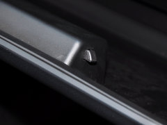2015款 2.5T 手动 两驱豪华型4JK1