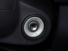 2015款 2.5T 手动 两驱豪华型4JK1