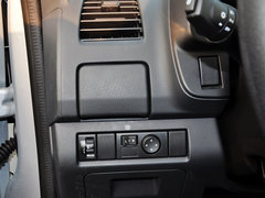 2015款 2.5T 手动 两驱豪华型4JK1