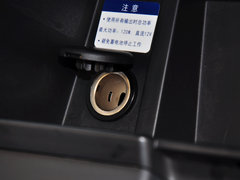 2015款 2.5T 手动 两驱豪华型4JK1