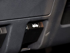 2015款 2.5T 手动 两驱豪华型4JK1