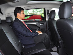 2015款 1.6L 手动 先锋型 5座