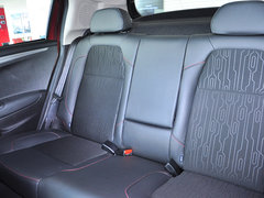2015款 1.6L 手动 先锋型 5座