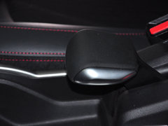 2015款 1.6L 手动 先锋型 5座