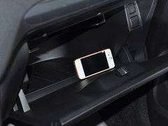 2015款 1.6L 手动 先锋型 5座