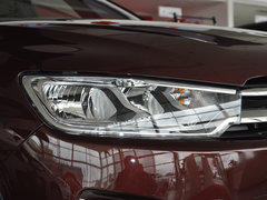 2015款 1.6L 手动 先锋型 5座