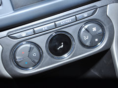 2015款 1.6L 手动 先锋型 5座