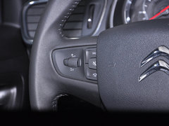 2015款 1.6L 手动 先锋型 5座