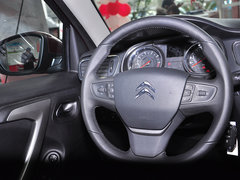 2015款 1.6L 手动 先锋型 5座
