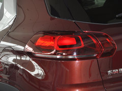 2015款 1.6L 手动 先锋型 5座