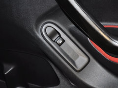 2015款 1.6THP 自动 旗舰型 5座