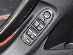 2015款 1.6THP 自动 旗舰型 5座