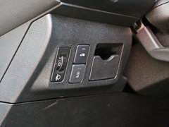 2015款 1.6THP 自动 旗舰型 5座