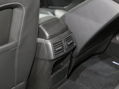 2015款 都市SUV 1.6T 自动 型动派
