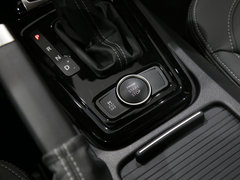 2015款 都市SUV 1.6T 自动 型动派