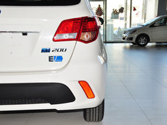 2015款 EV200 輕享版