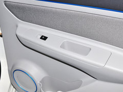 2015款 EV200 轻享版